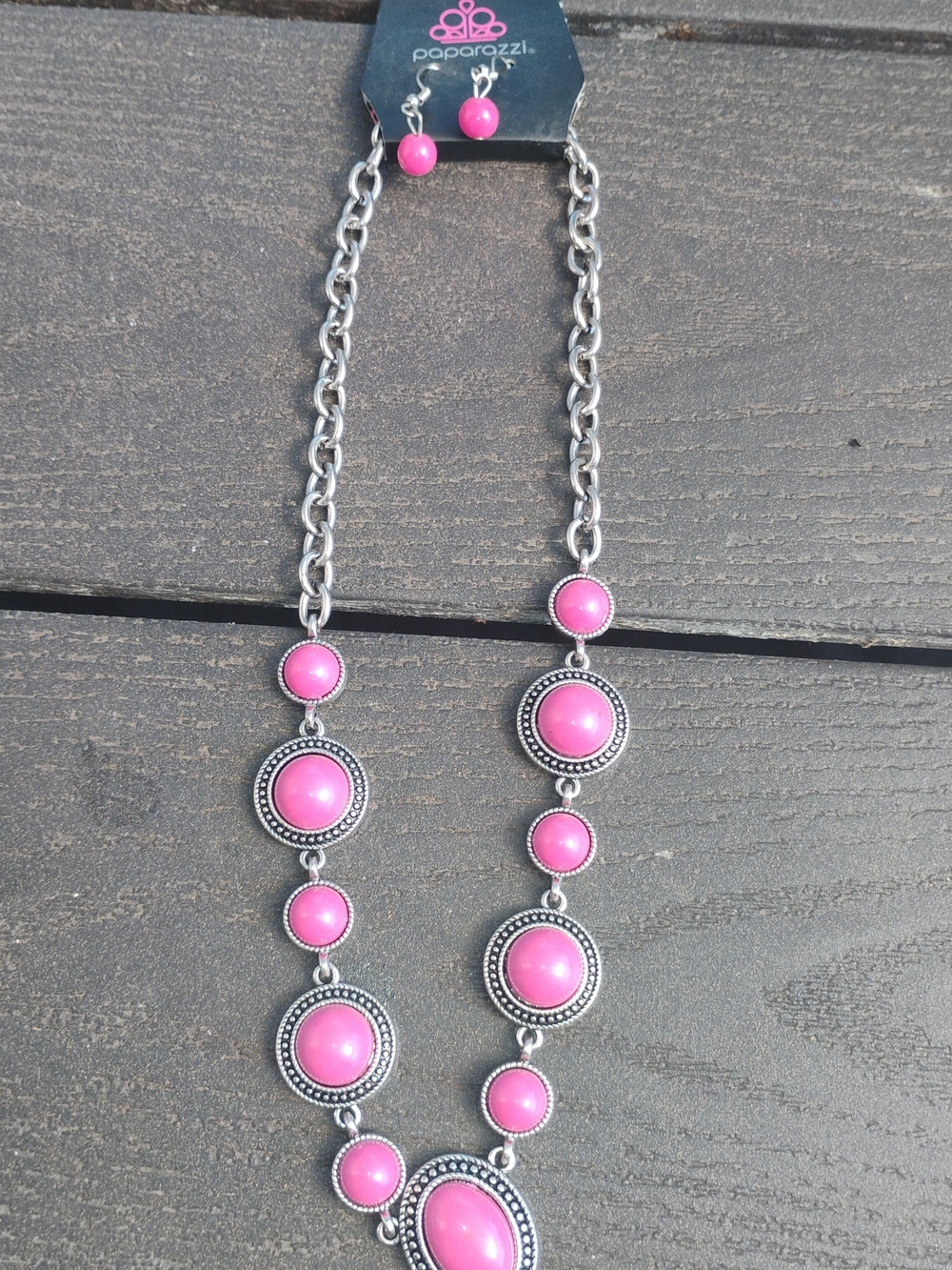 paparazzi Hot Pink Bezel Drop Necklace and Stud Earrings